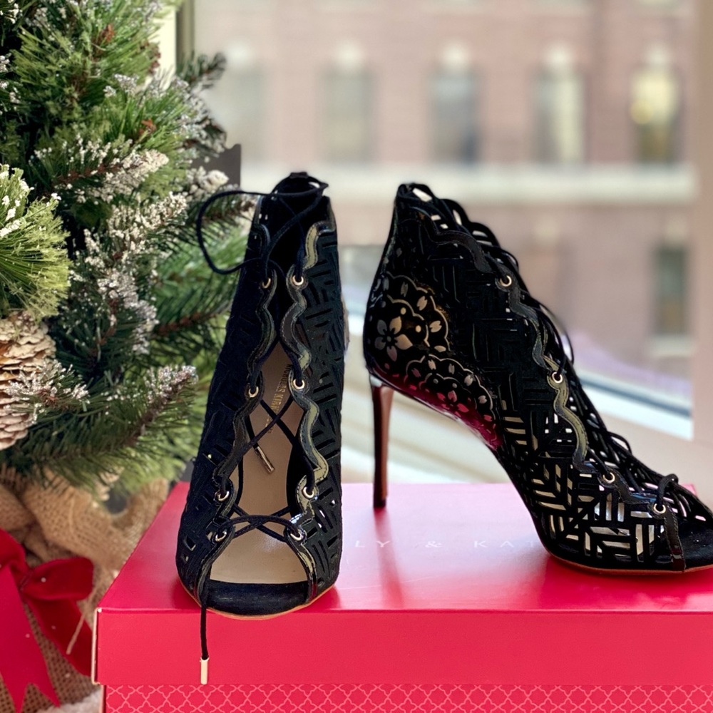 Nicholas Kirkwood Lace Up Lasercut Booties